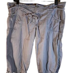 OP Gray Capris Gray Rope Like Belt Size 17